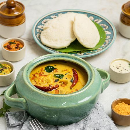 [MILD] Idlis & Tamil Nadu Fish Curry