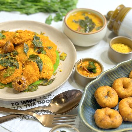 Podi Idli [15 Pcs] & Medu Vadai [7 Pcs] Combo