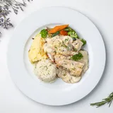 Creamy Chicken With Mushrooms Platter