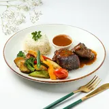 Seared Buff Tenderloin In Brown Jus