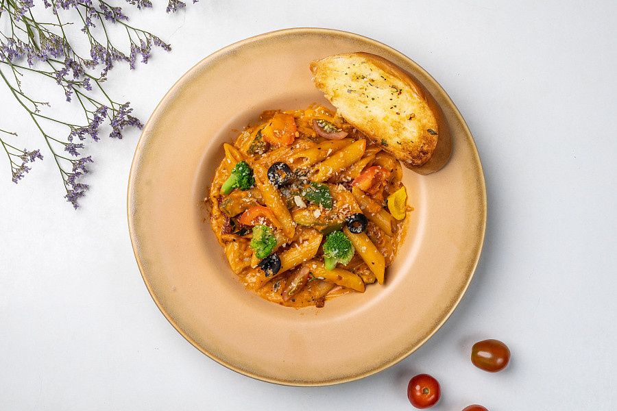 Pink Sauce Pasta