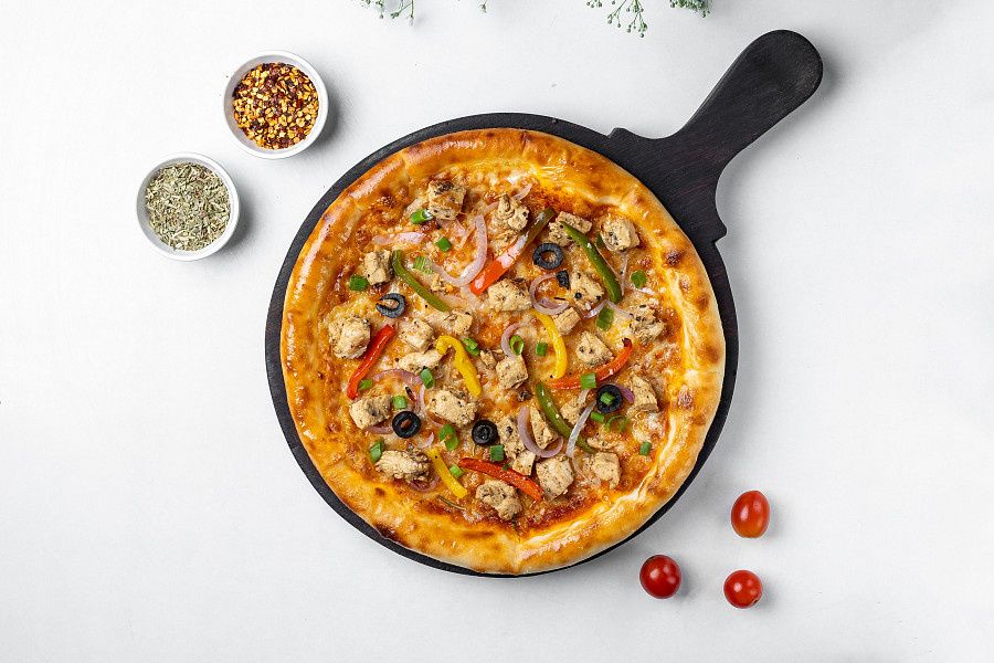 Grilled Chicken Pizza 9