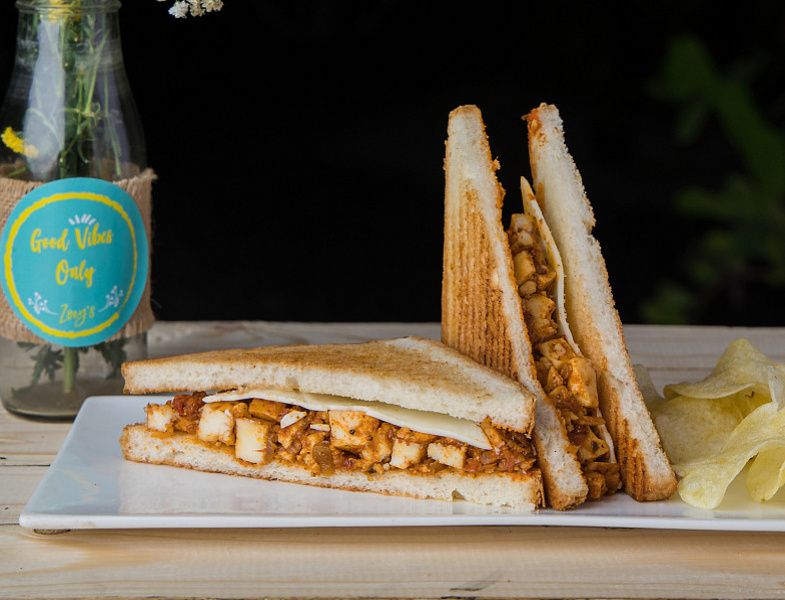 Peri Peri Paneer Sandwich