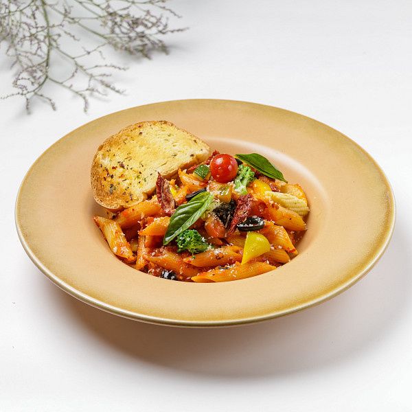 Give Me Red Arrabbiata Pasta