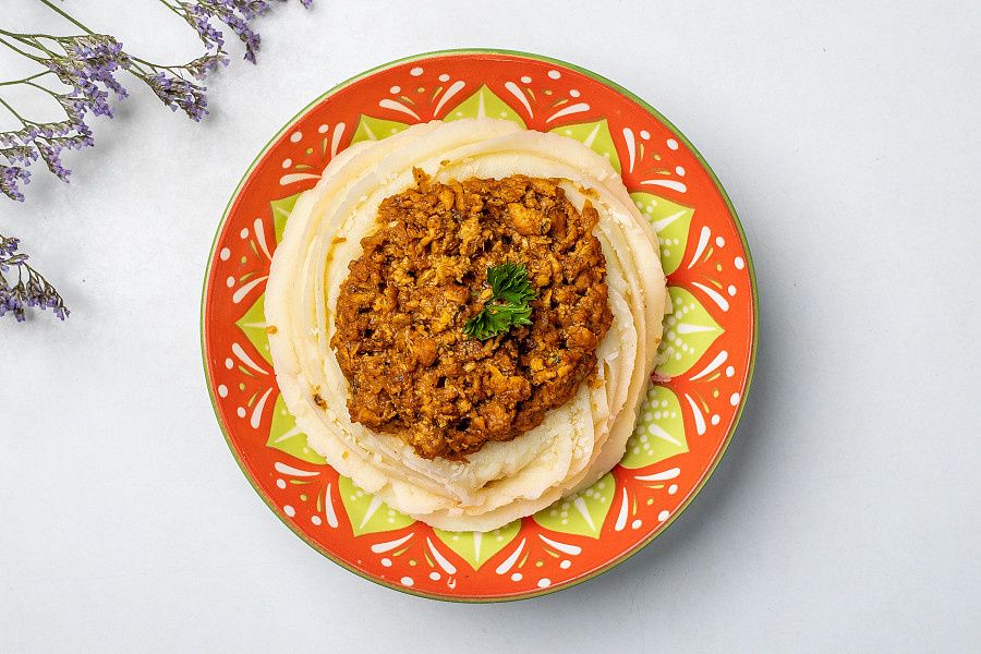 Spicy Chicken Keema On A Bed Of Mashed Potato