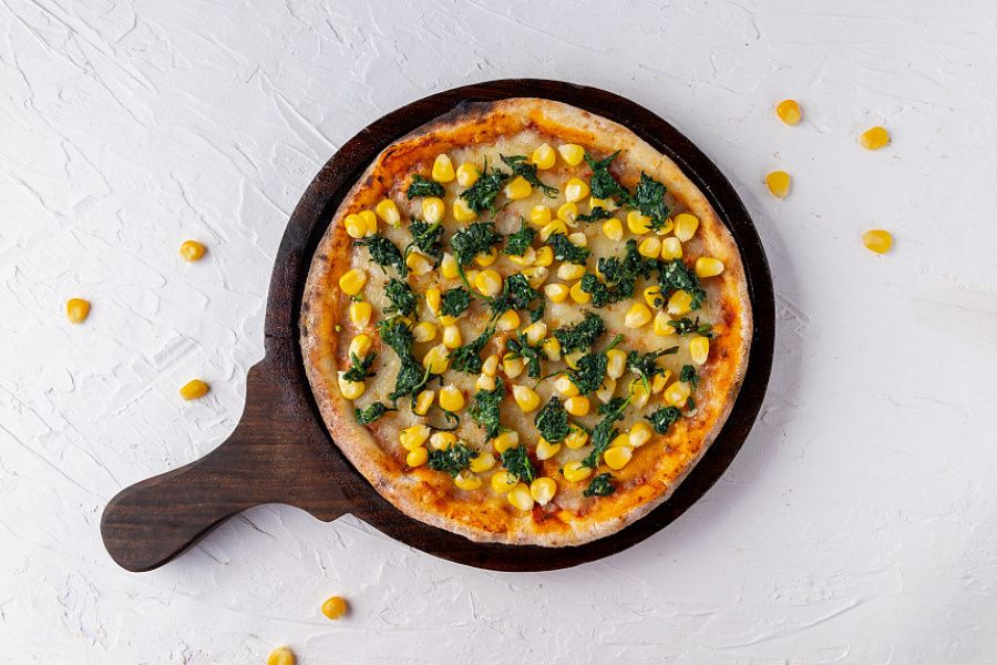 Spinach & Corn Pizza 9