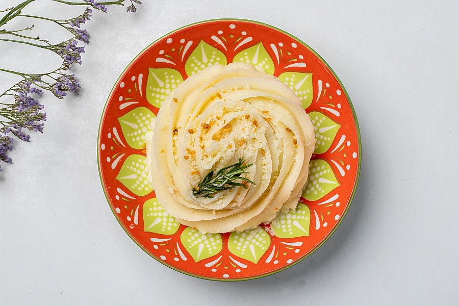 Parmesan & Rosemary Garlic Creamy Mashed Potato