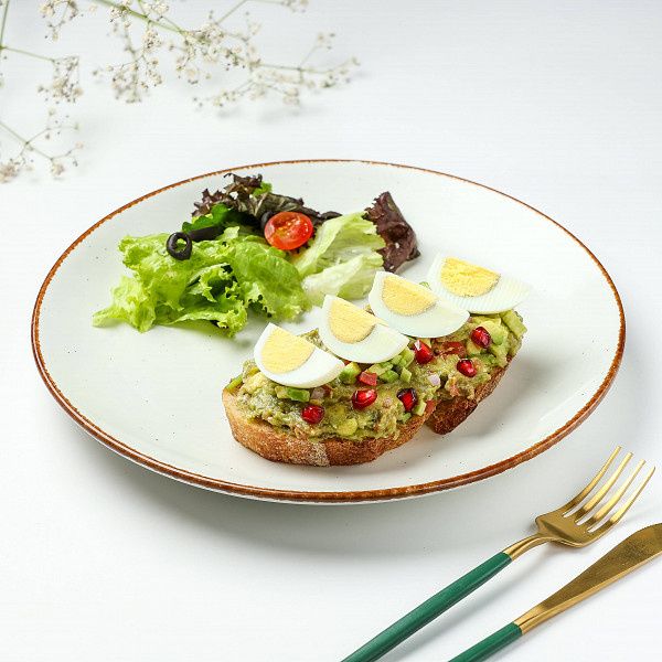 Eggs On Guacamole Toast