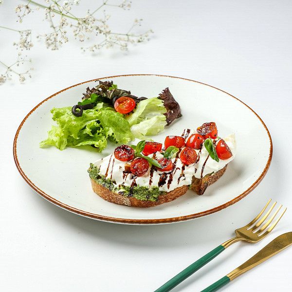 Balsamic Tomato Toast With Pesto & Burrata