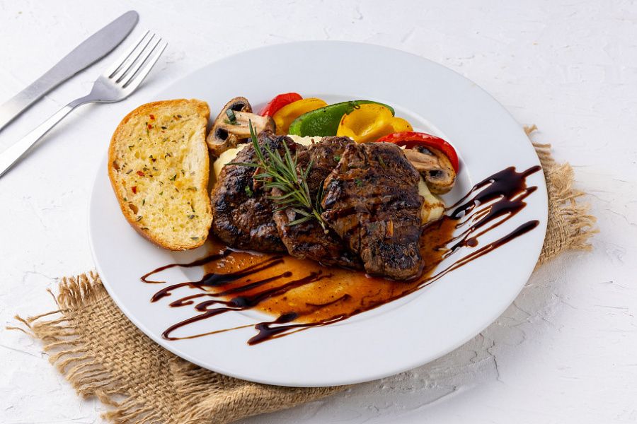 Seared Buff Tenderloin In Brown Jus