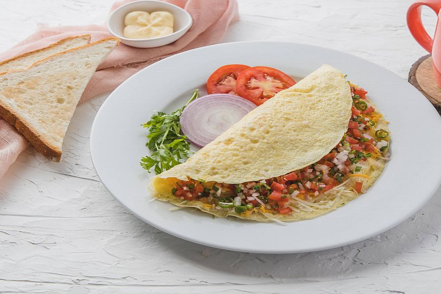 Masala Omelette With Toast(3 Eggs)