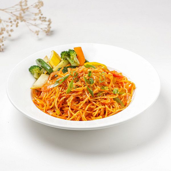 Veg Chilly Garlic Noodles With Stir Fried Veggies