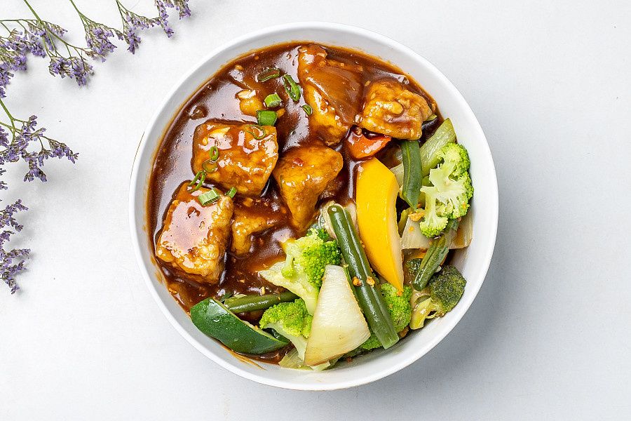Stir Fried Vegetables With Tofu Bowl
