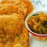 4 Special Missi Dal Atta Puri With Choice Of Aloo Or Channa Sabji