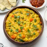 Veg Khichdi With Curd