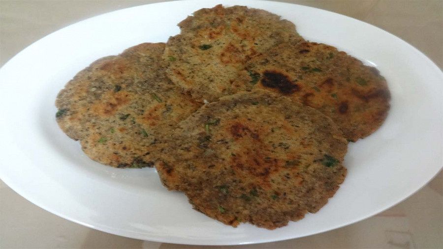 Kuttu Atte Ki Roti (2 Pcs)