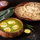 Egg Palak Curry & Roti Meal - High Protein