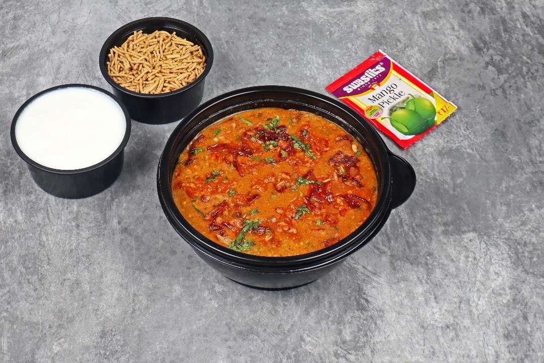 Chicken keema khichdi - Protein Rich