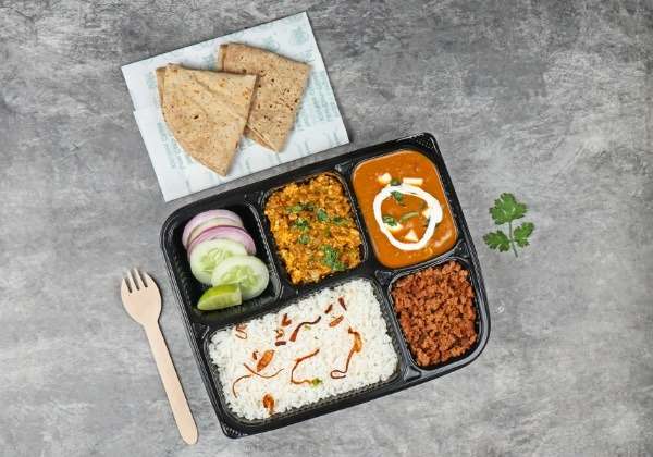 Paneer Makhani Thali