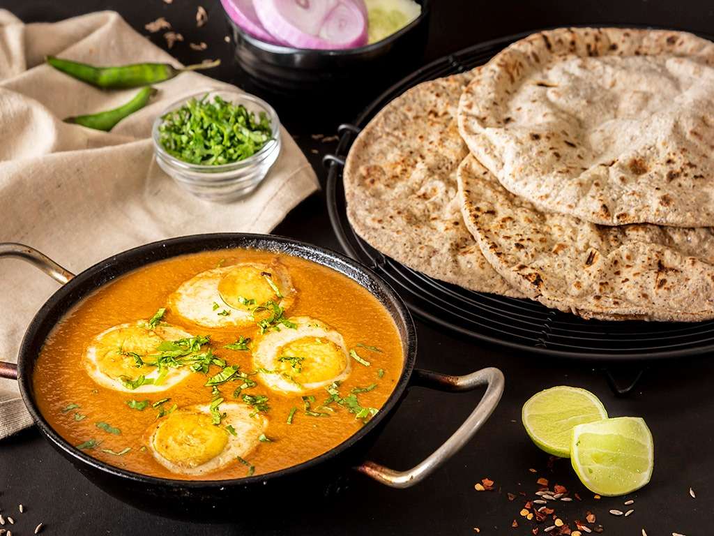 Egg Curry & Roti Meal - High Protein