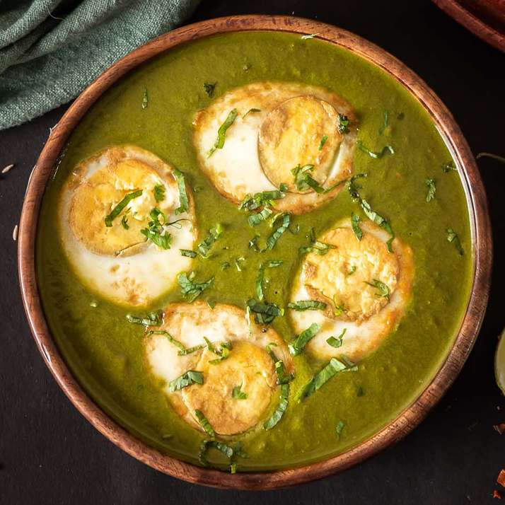 Egg Palak Curry - High Protein