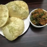 3pc Koriashutir Kachori Aloo Dum