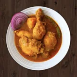 Alu Diye Chicken Er Jhol