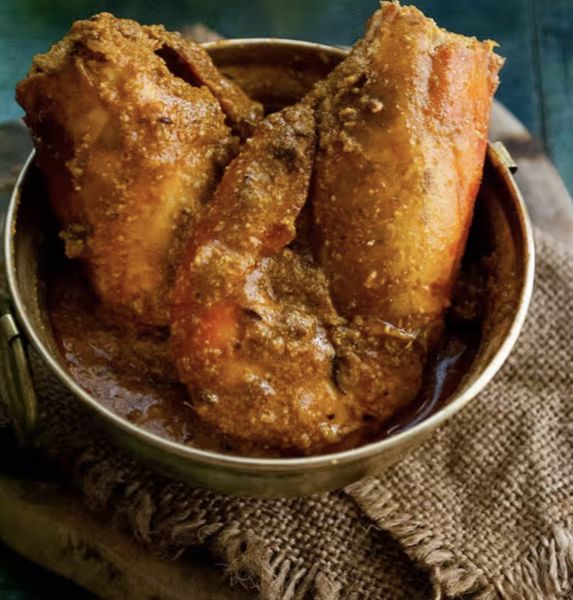 Golda Chingri Malai Curry (2pc)