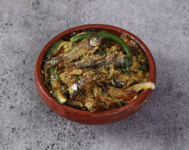 Mourala Macher Bati Chorchori (300ml)