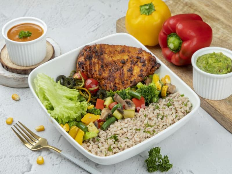 The La Celebrita Bowl - Grilled Chicken