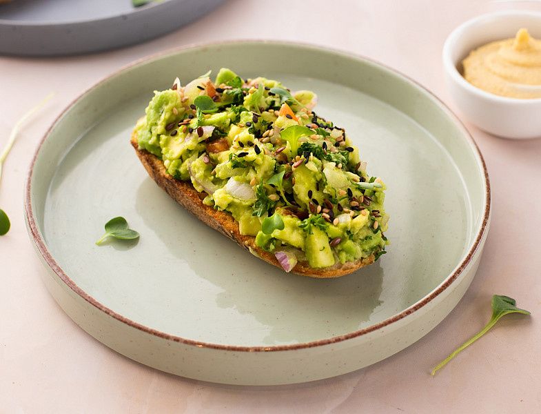 Guacamole Toast (2 Pcs)