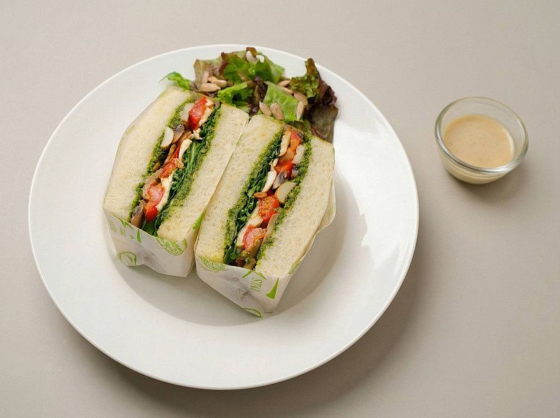 Veg Pesto Sandwich