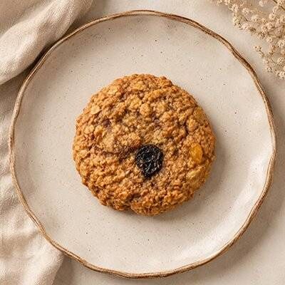 Oat And Raisin Cookie