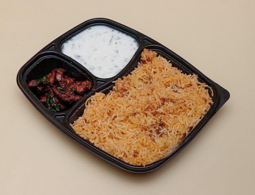 Biryani Rice, Raita & Pepper Chicken Boneless