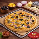 Indo Westin Veggie Pizza