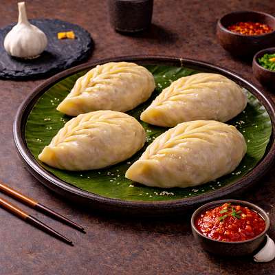 Veg Himlayan Momo's 4 Pieces