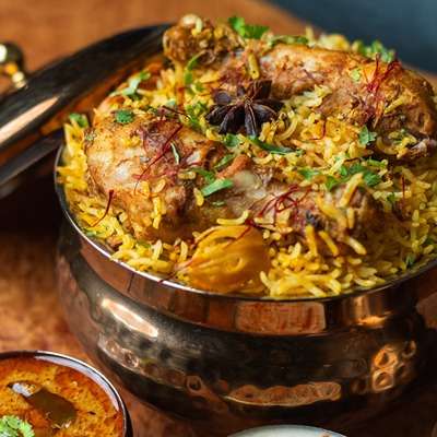 Golden Saffron Chicken Dum Biryani - Family Pack