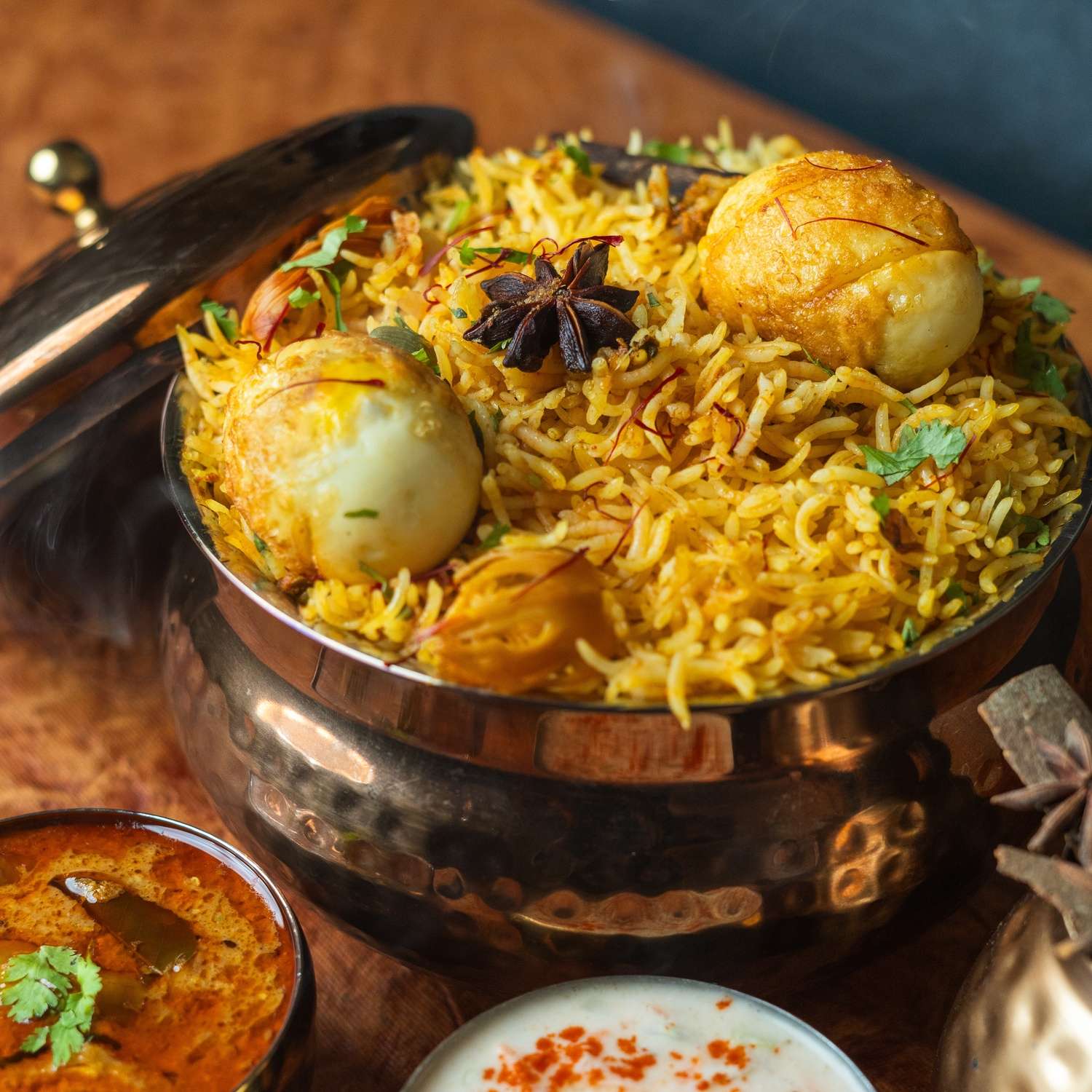 Classic Anda Biryani - Nawabi Dawat