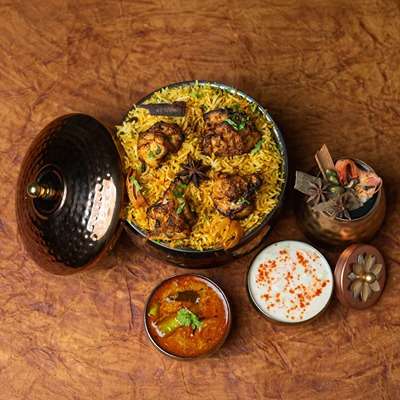 Chef's Special Boneless Chicken Biryani - Regular