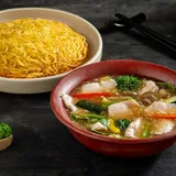 Pan Fried Noodles Chicken