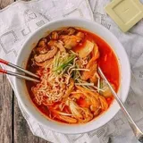 Korean Kimchi Chicken Ramen