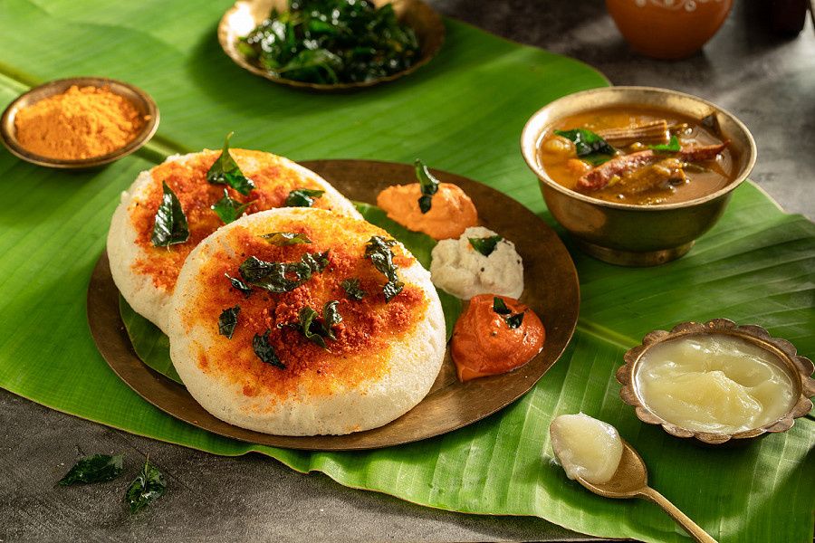 Ghee Podi Thatte Idli [2pcs)