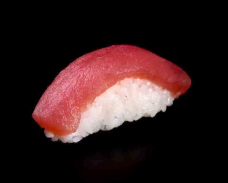 Tuna Nigiri
