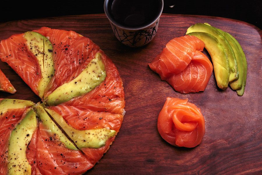 Salmon & Avocado Pizza