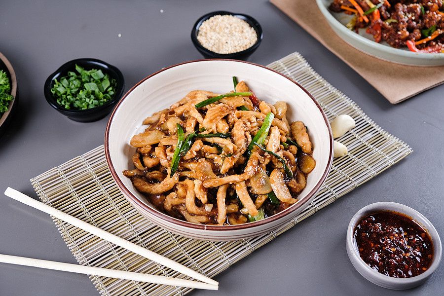 Wok-tossed Soy Garlic Chicken