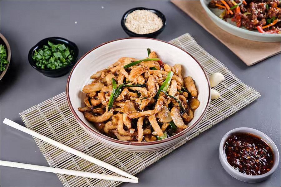 Wok-tossed Soy Garlic Chicken