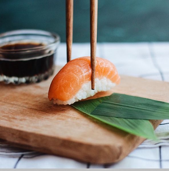 Salmon Nigiri