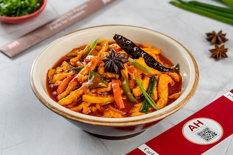 Schezwan Smoked Sliced Chicken