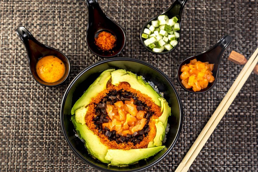 Non-veg De-constructed Sushi Bowl