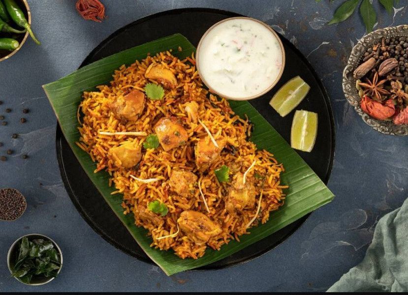 Chicken Kizhi Biryani.